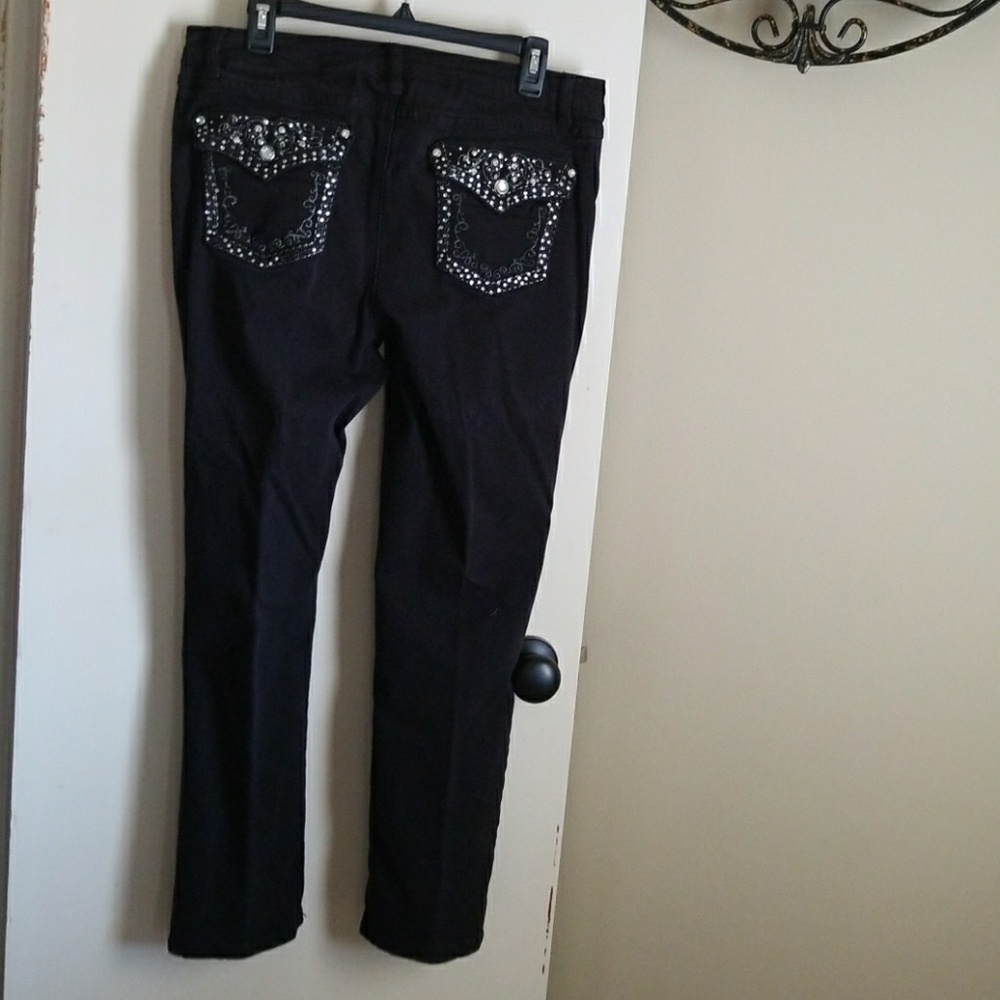 EARL JEANS SZ 14, 34 WAIST, 28.5 LGTH, 9.5 MIDRI